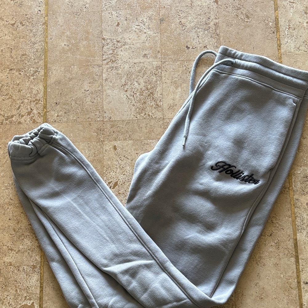 Hollister Grey  Men’s  Jogger Sweatpants